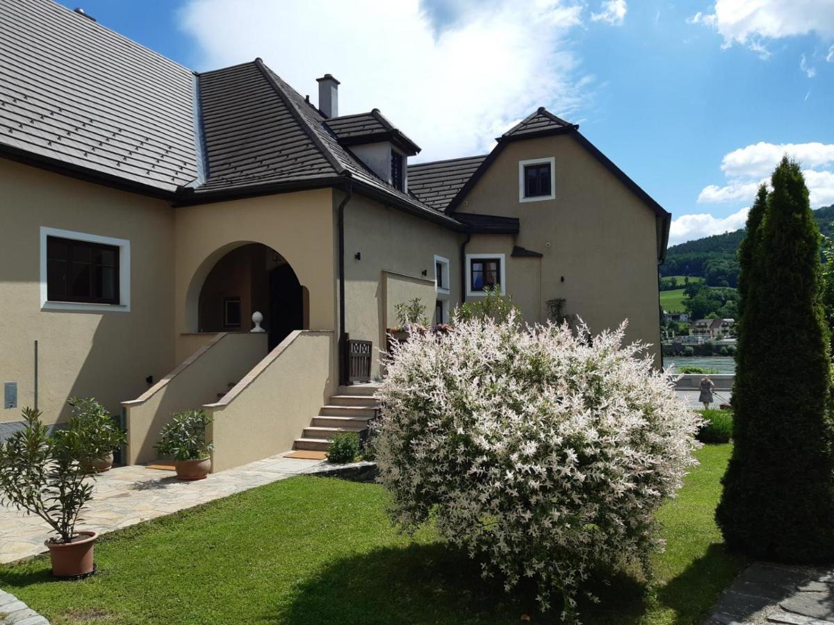 Goldene Wachau - Privatzimmer Aggsbach Exteriör bild